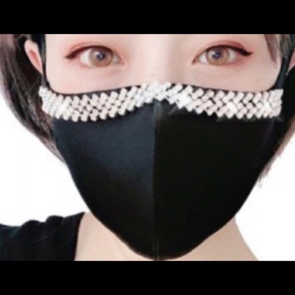 Handmade Rhinestone Face masks - Picture 3 of 16